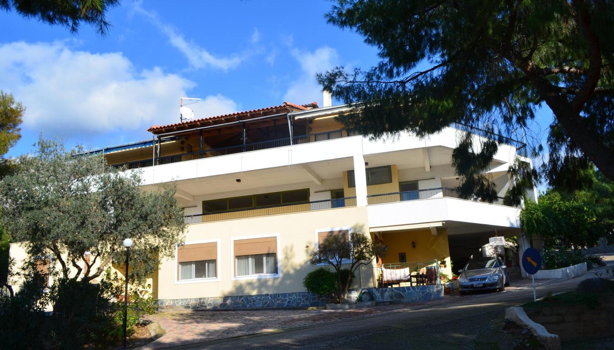 Chrissa Camping Rooms & Bungalows Дельфы Экстерьер фото