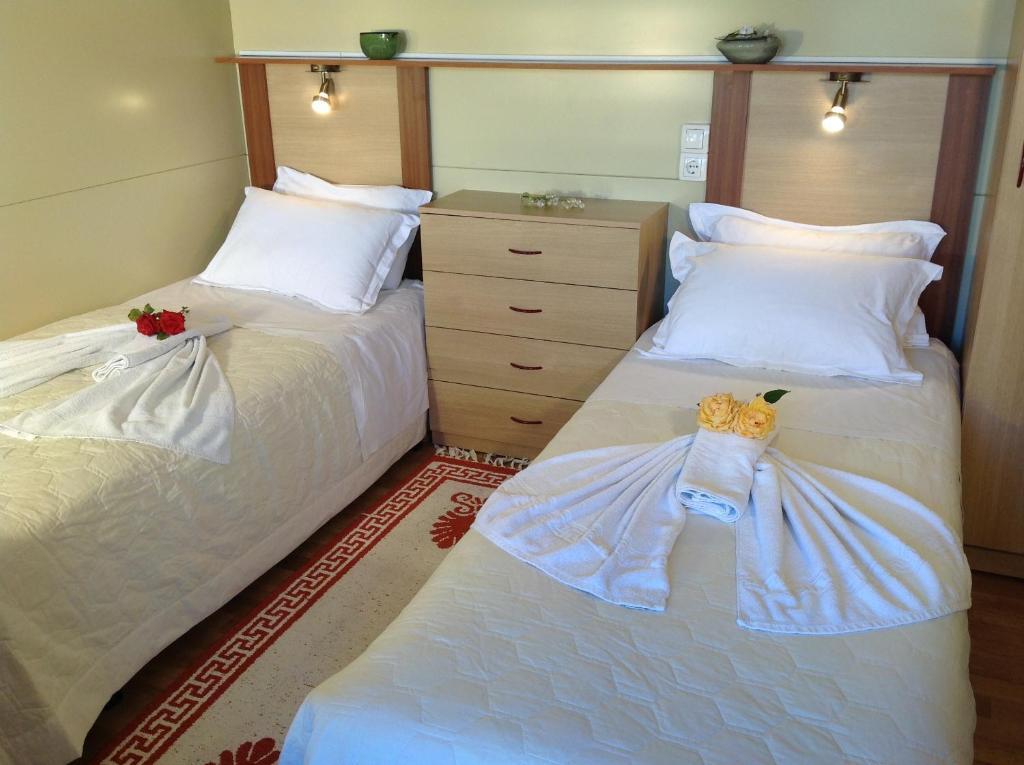 Chrissa Camping Rooms & Bungalows Дельфы Номер фото